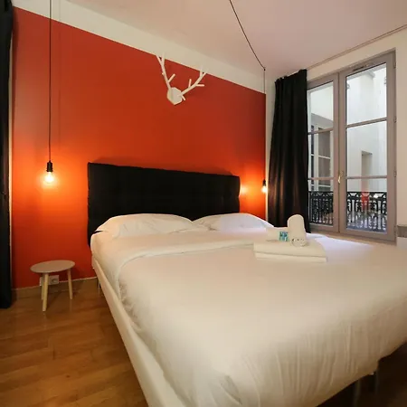 Apartment Service - En Face Du Musee - 5 Paris