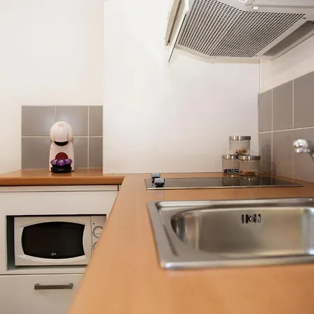 Service - En Face Du Musee - 5 Apartment Paris